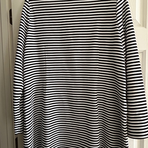 Misook Black and White Stripe Longer length jacket !x - Picture 2 of 3